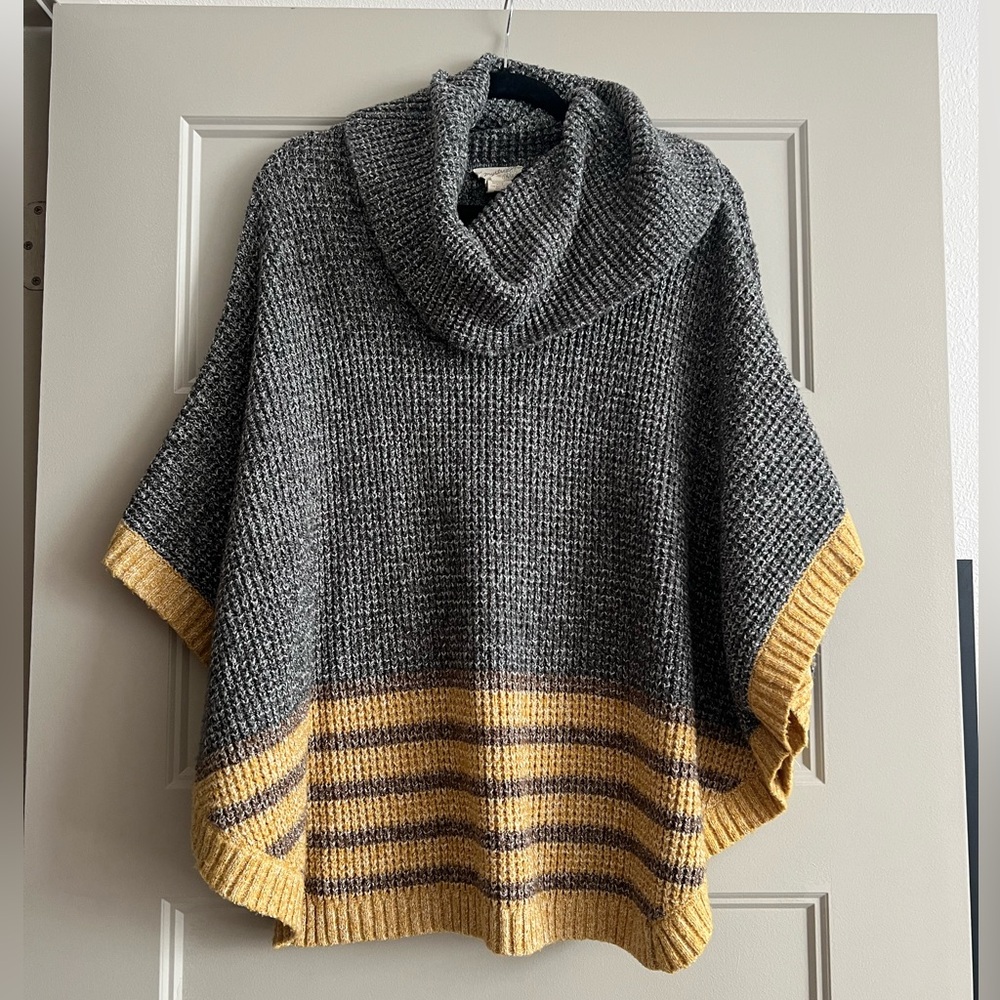 Mystree Charcoal and Mustard Poncho